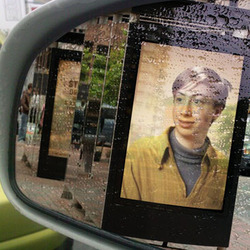 Photo effect - Reflection in a sideview mirror
