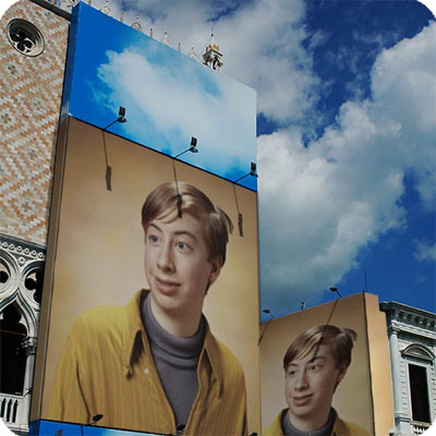 Photo effect - Ads under the blue sky