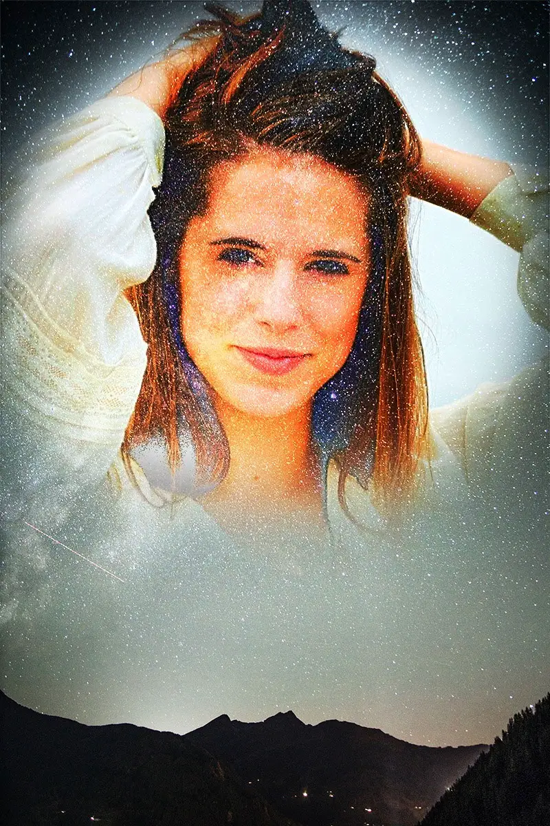 Photo effect - Dissolve in a night sky