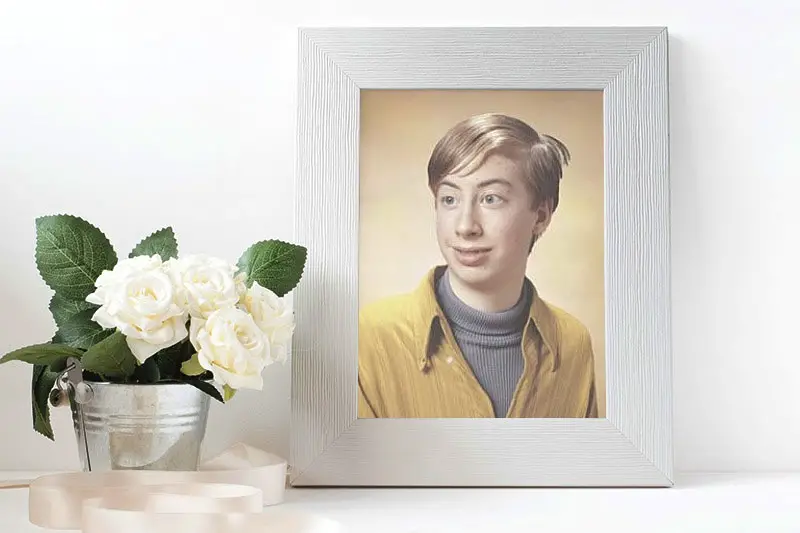 Photo effect - Photo frame and white roses
