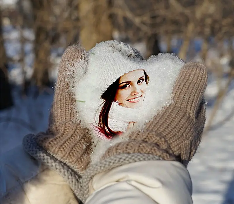 Photo effect - Your heart in my hands
